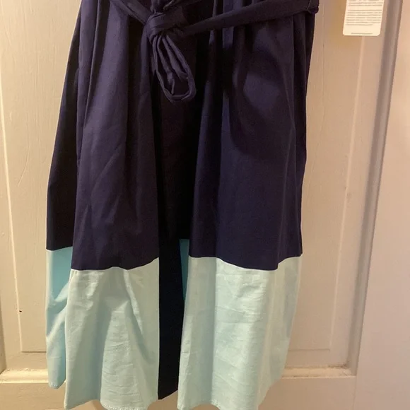 NWT Gibsonlook sleeveless summer ruffle  wrap style  dress. Navy & Turquoise. - Picture 5 of 8
